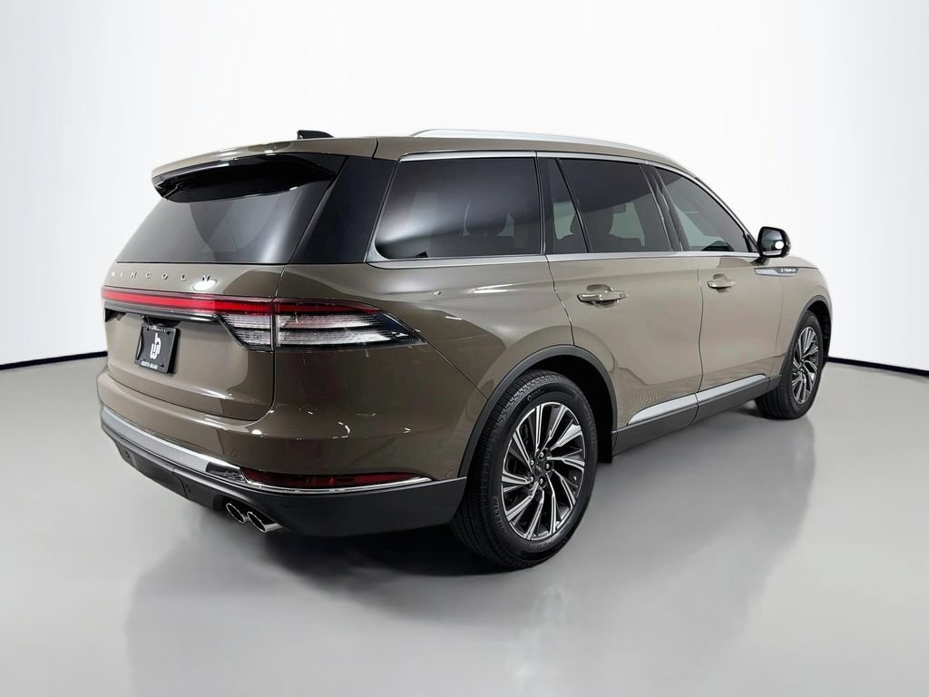 Used 2025 Lincoln Aviator 2WD w/ Equipment Group 101A image 5