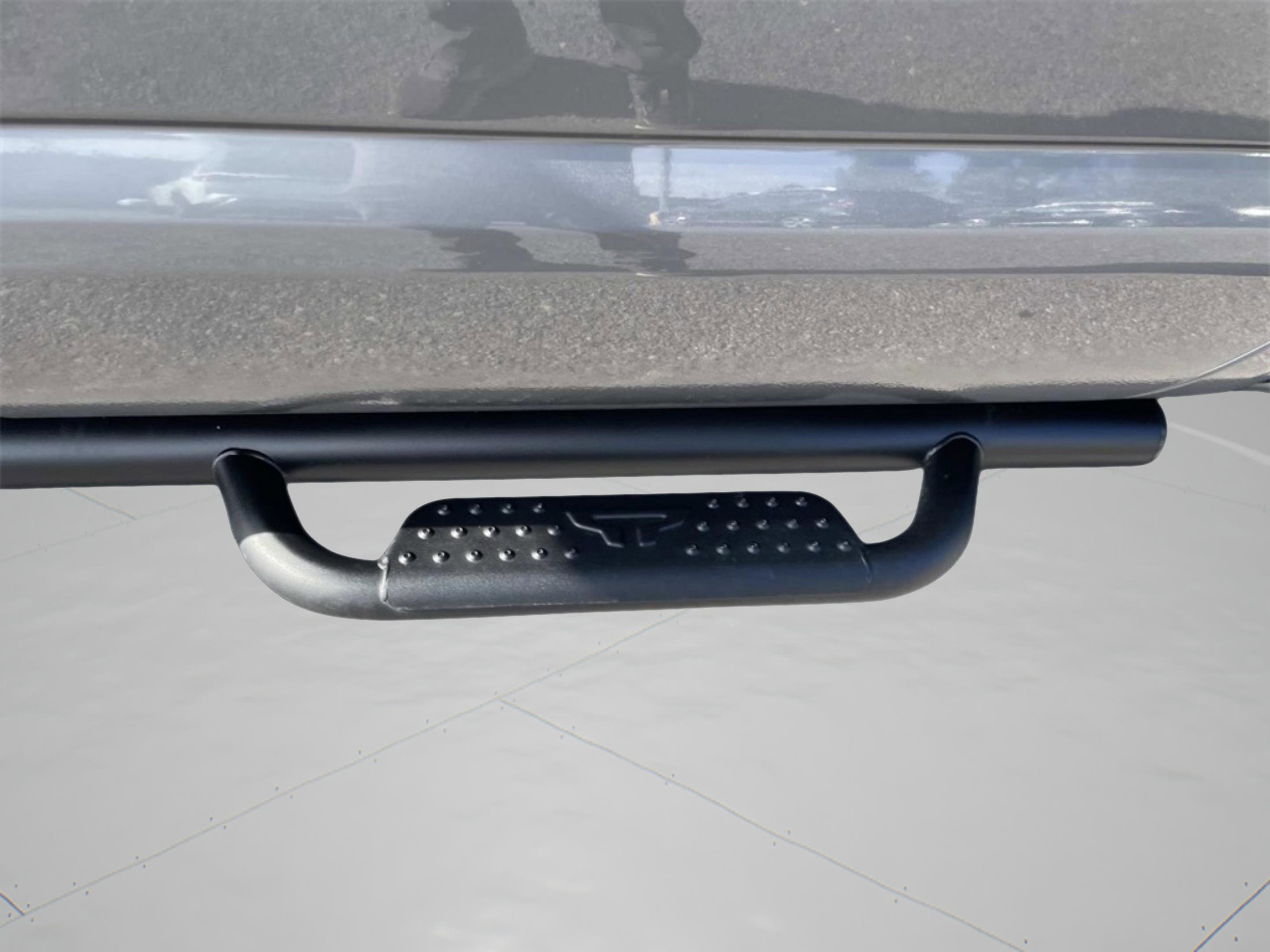 Used 2024 Nissan Titan SV w/ SV Convenience Package image 14