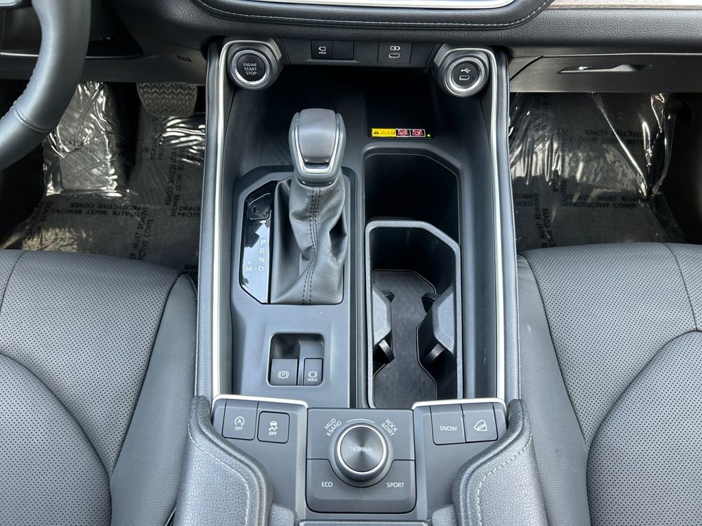 Used 2024 Toyota Grand Highlander Platinum image 12