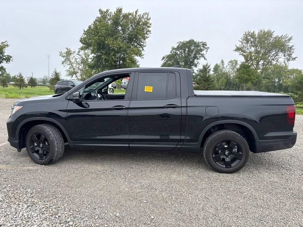 Used 2025 Honda Ridgeline Black Edition image 7