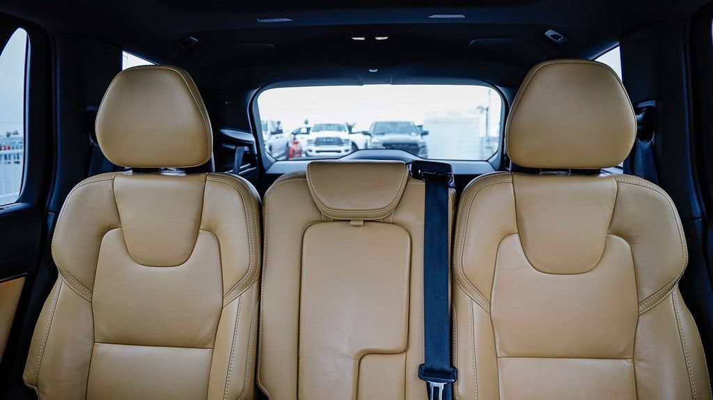 Used 2023 Volvo XC90 B6 Ultimate w/ Protection Package Premier AWD/4WD image 27