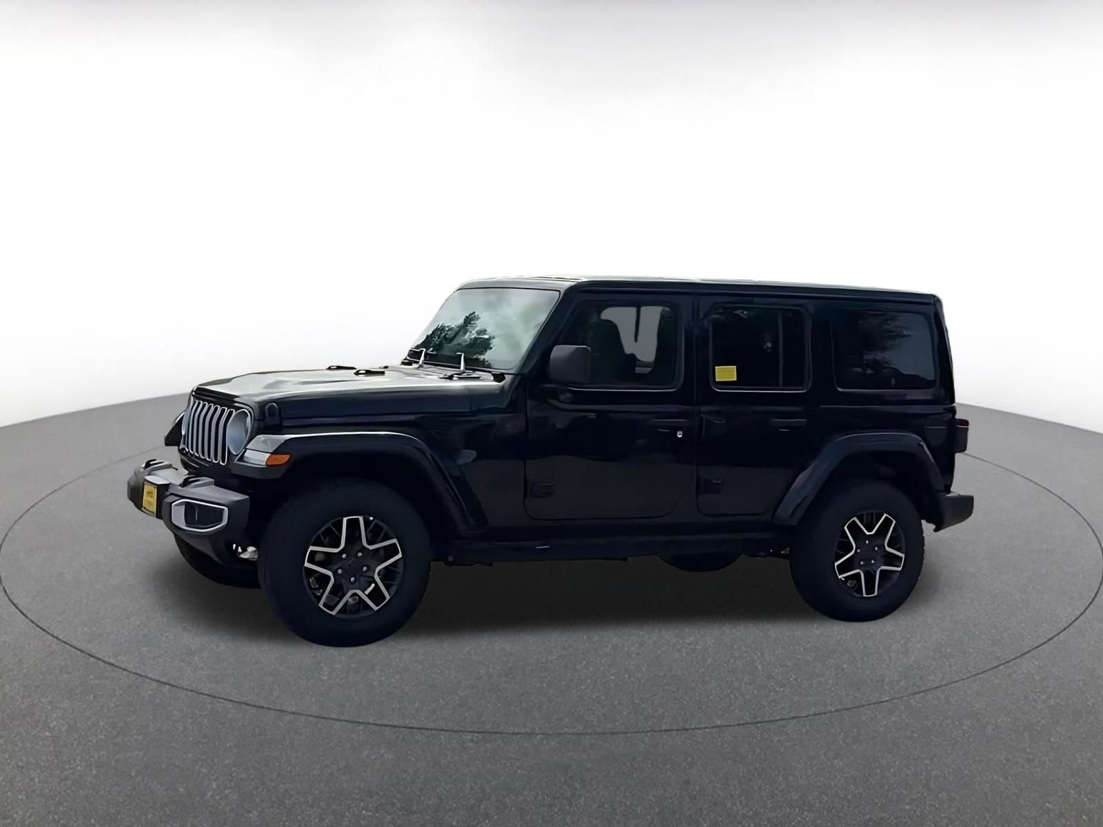 Used 2025 Jeep Wrangler Unlimited Sahara AWD/4WD image 4