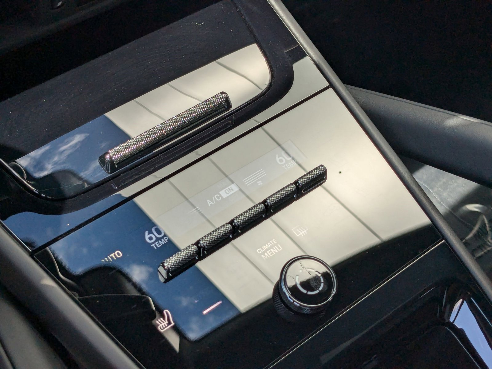 New 2025 Porsche Cayenne S image 23