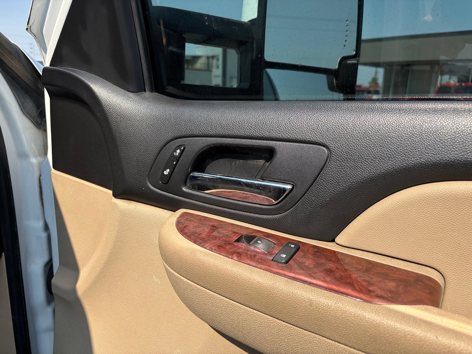 Used 2007 Chevrolet Silverado 2500 LT AWD/4WD image 14