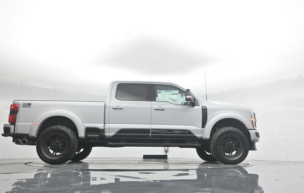 New 2026 Ford F250 Lariat w/ Black Appearance Package image 56