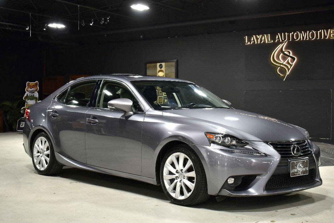 Used 2016 Lexus IS 300 Base AWD 4dr Sedan w/ Premium Package image 1
