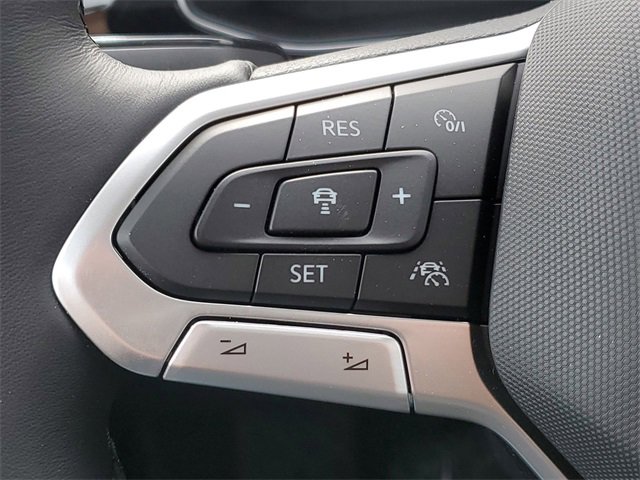 New 2025 Volkswagen Jetta SEL image 25