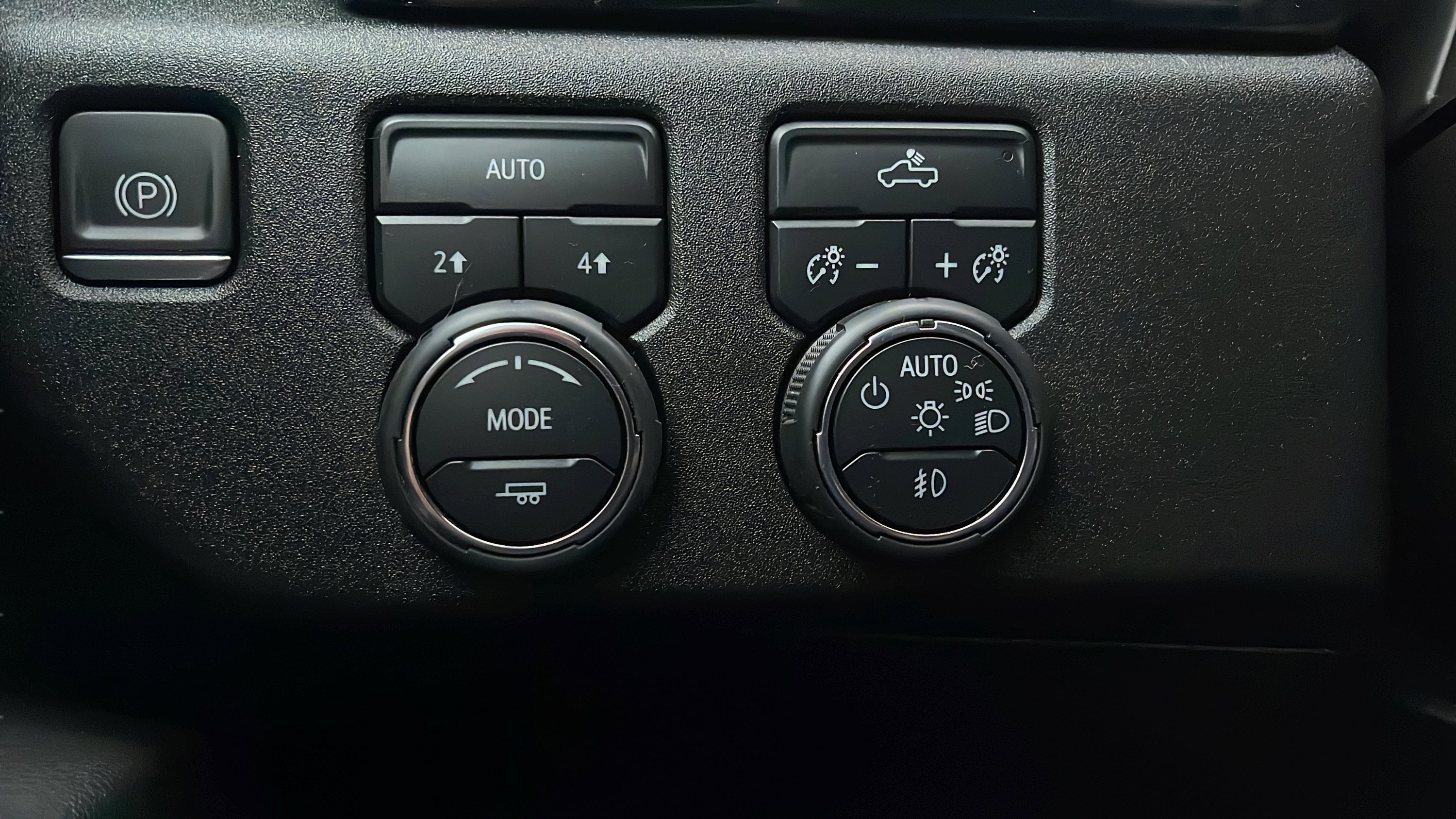 Used 2023 Chevrolet Silverado 1500 RST AWD/4WD image 20