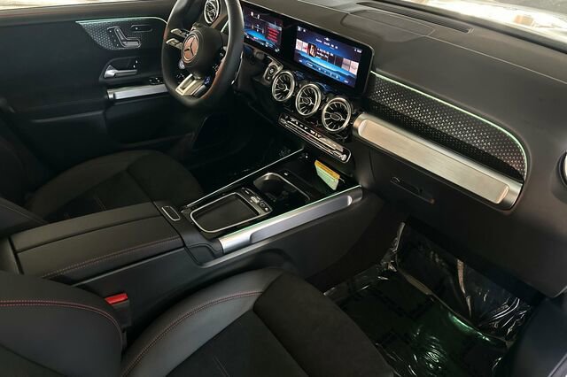 New 2026 Mercedes-Benz GLB 35 AMG 4MATIC image 16
