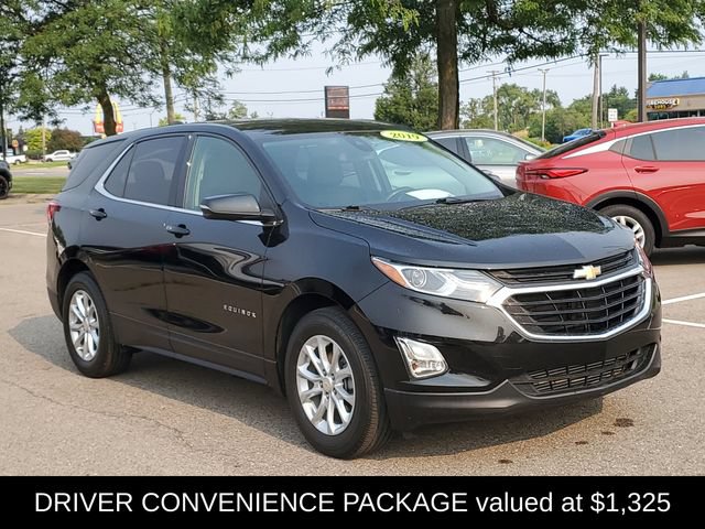 Used 2019 Chevrolet Equinox LT w/ Driver Convenience Package FWD image 3