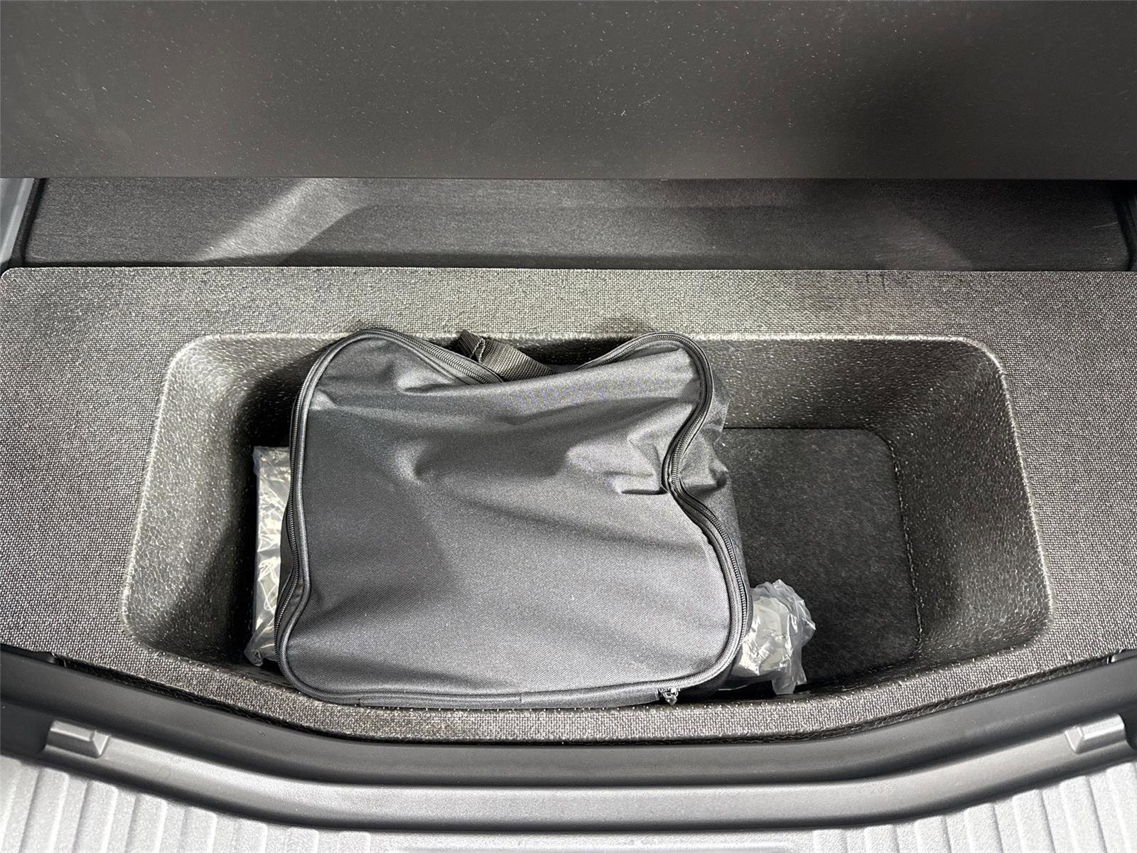 Used 2024 Toyota bZ4X XLE image 50