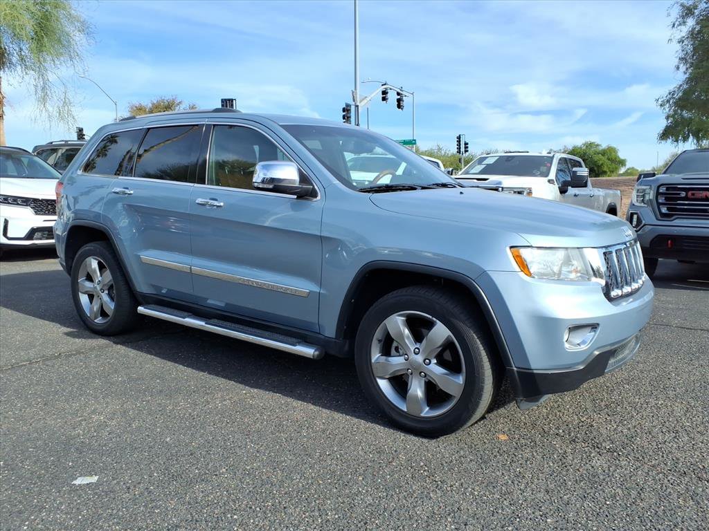 Used 2012 Jeep Grand Cherokee Overland w/ Mopar Chrome Edition Group image 3