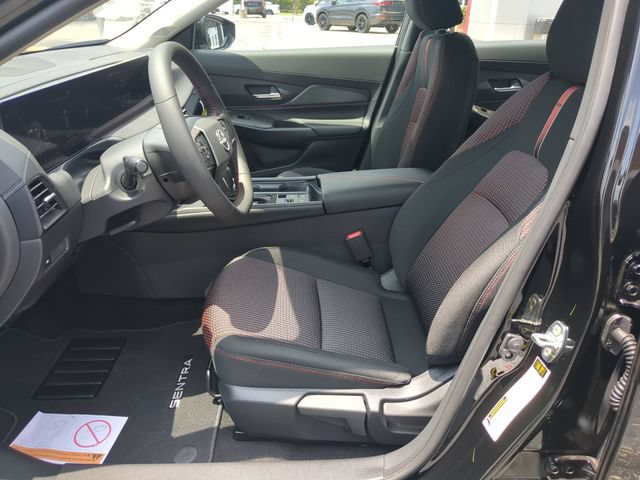 New 2026 Nissan Sentra SR w/ Floor Mat Package FWD image 13