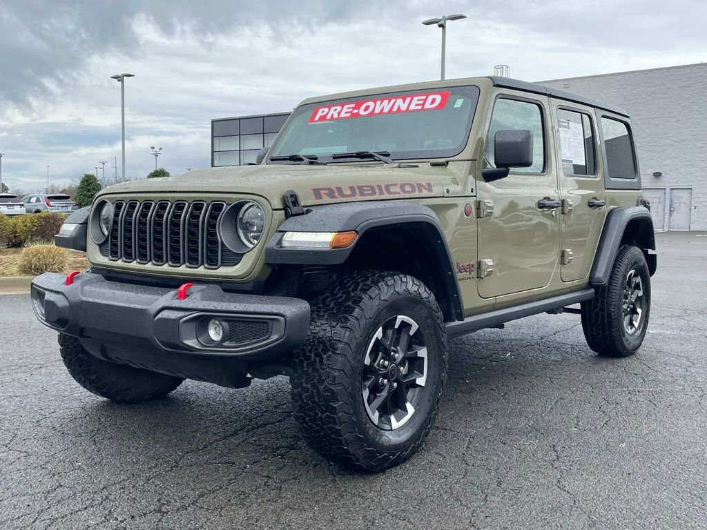 Used 2025 Jeep Wrangler Unlimited Rubicon image 3
