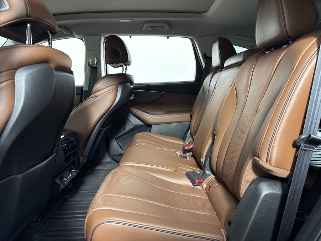 Used 2023 Acura MDX SH-AWD w/ Advance Package image 18