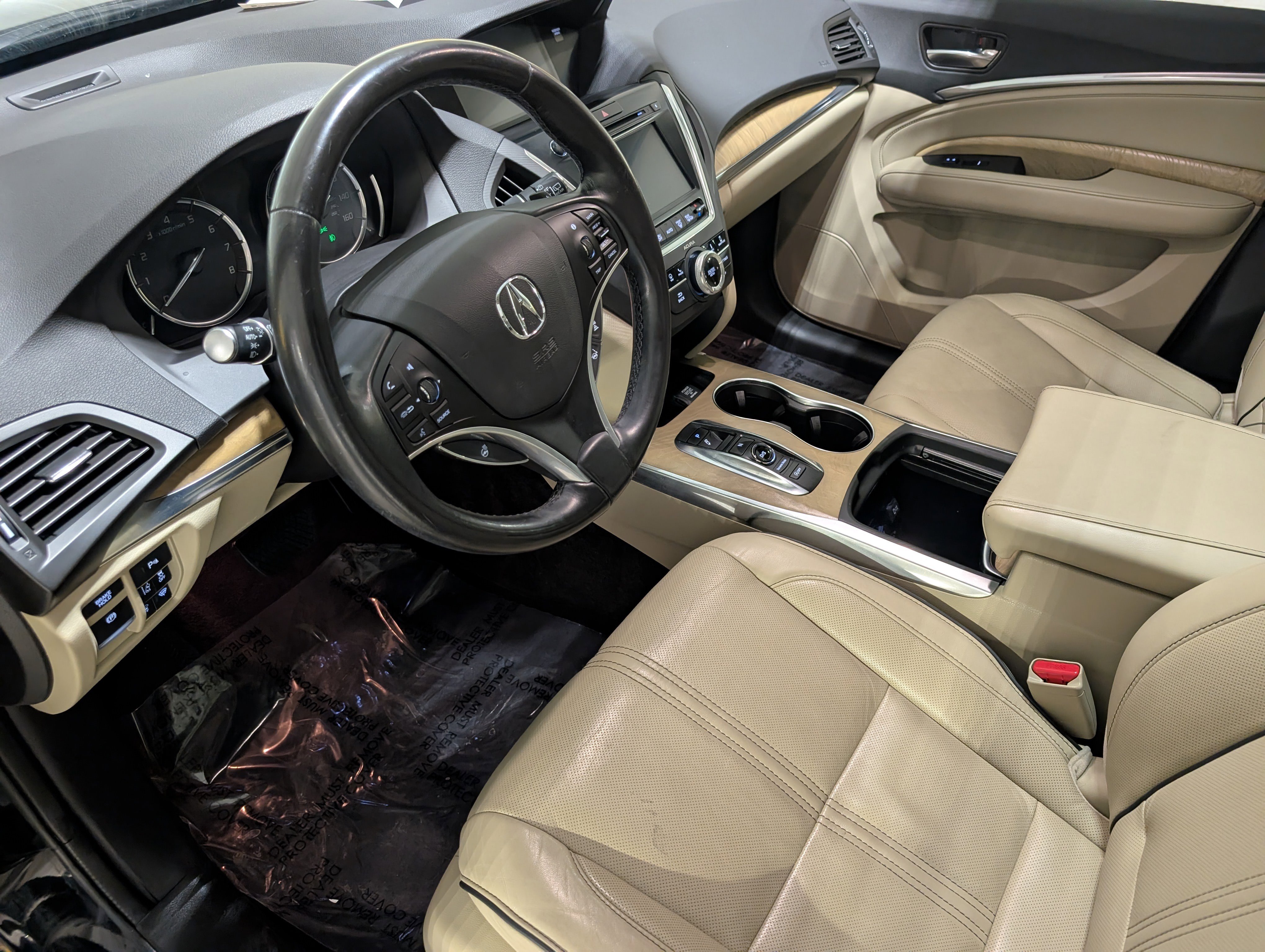 Used 2019 Acura MDX FWD w/ Advance Package image 4