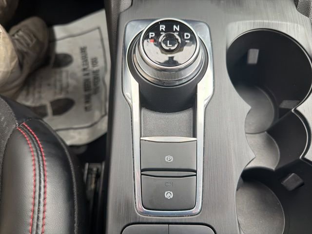 Used 2025 Ford Escape ST-Line Select AWD/4WD image 35