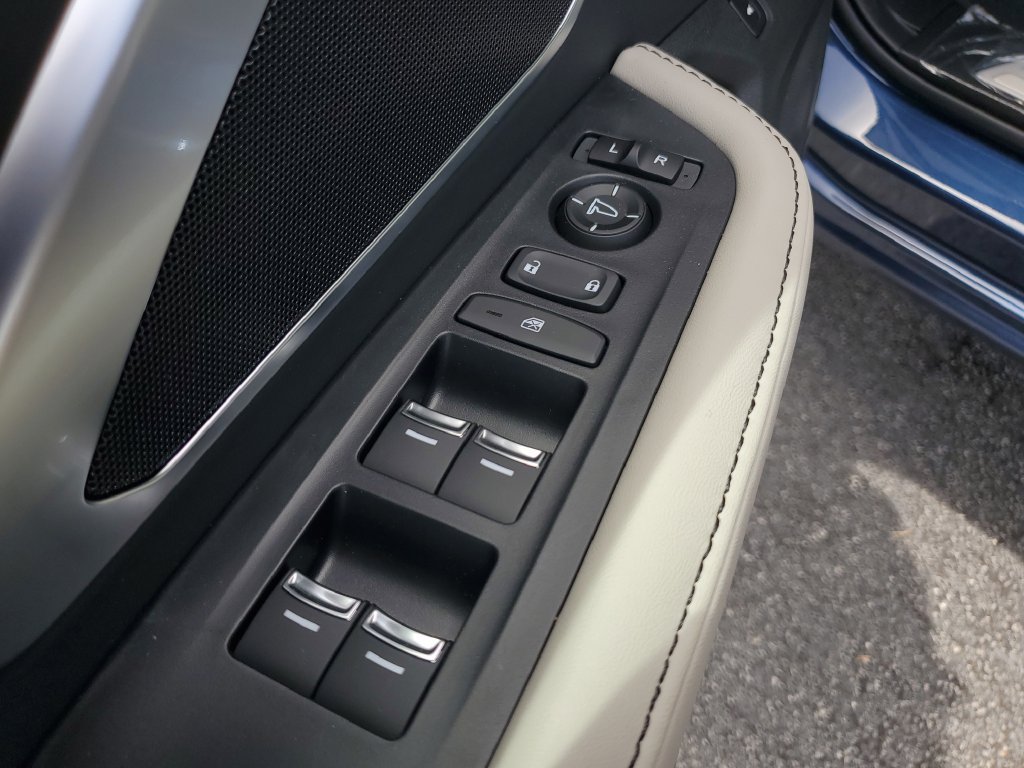 New 2026 Acura RDX SH-AWD image 19