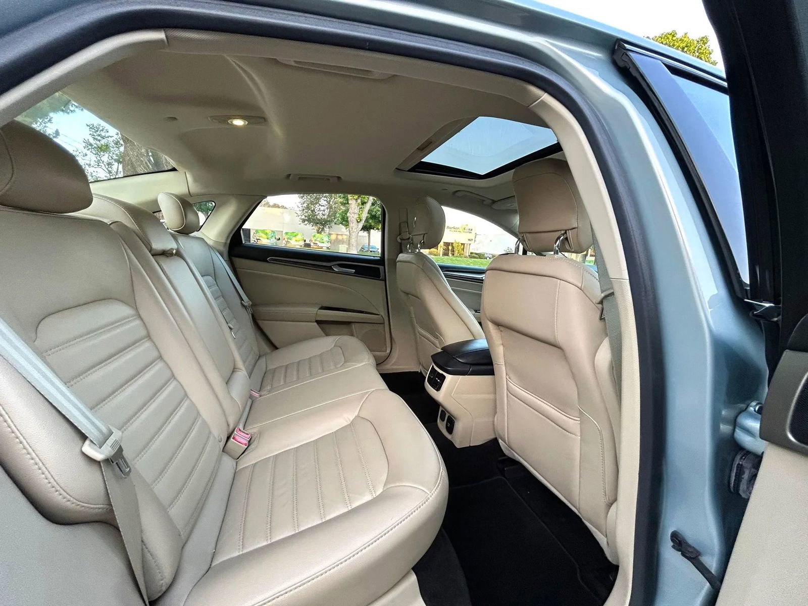Used 2013 Ford Fusion Energi SE FWD image 12