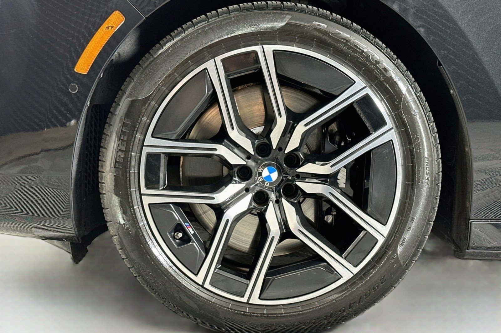 Used 2026 BMW 740i xDrive AWD/4WD image 11