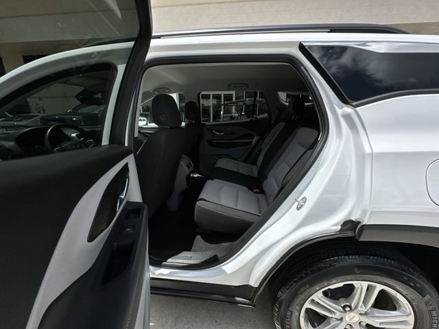 Certified 2023 GMC Terrain SLE w/ Driver Convenience Package FWD image 26