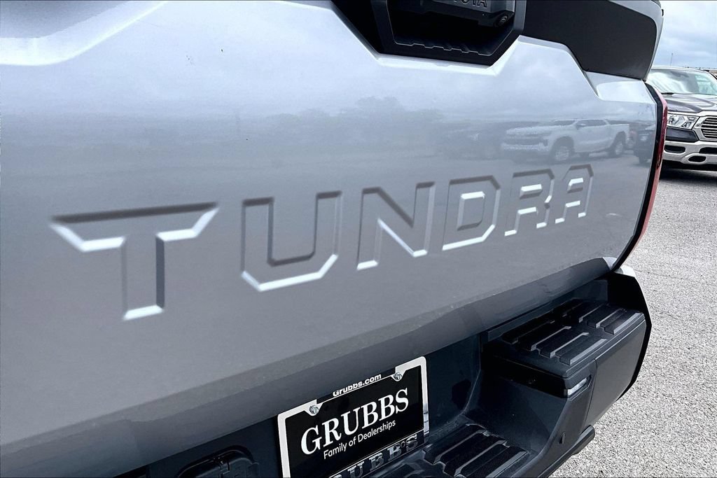 Used 2024 Toyota Tundra SR5 AWD/4WD image 43