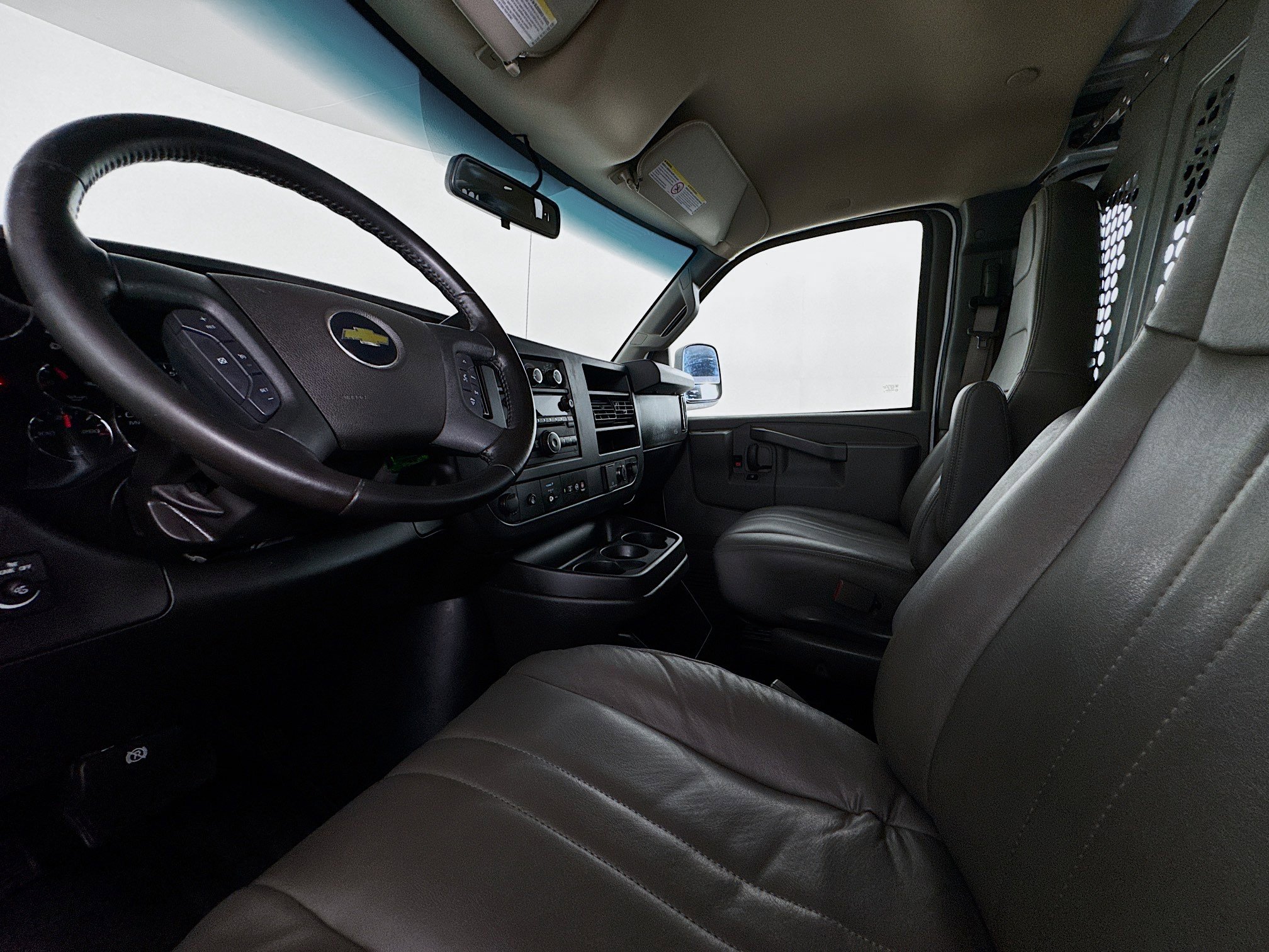 Used 2020 Chevrolet Express 2500 w/ Communications Package image 19