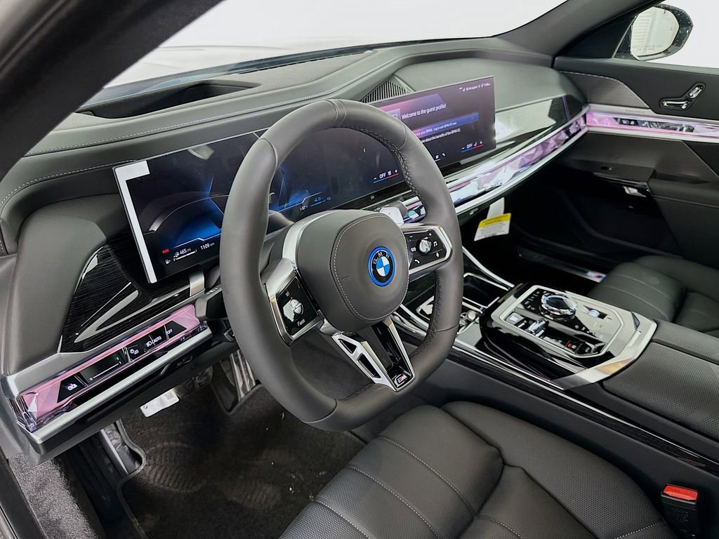 New 2026 BMW 750e xDrive w/ Executive Package image 9