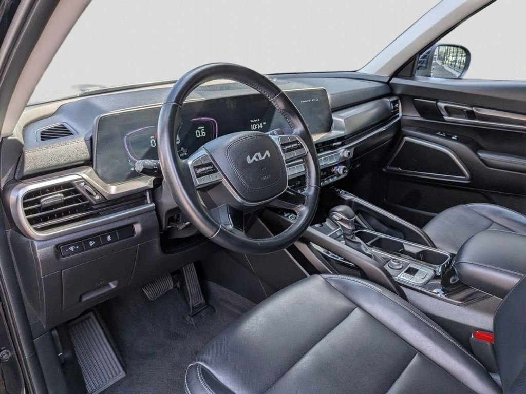 Certified 2024 Kia Telluride S w/ S Sunroof Package image 14