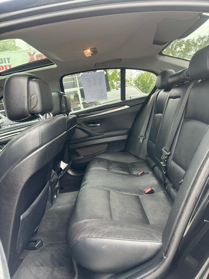 Used 2012 BMW 535i xDrive Sedan AWD/4WD image 15