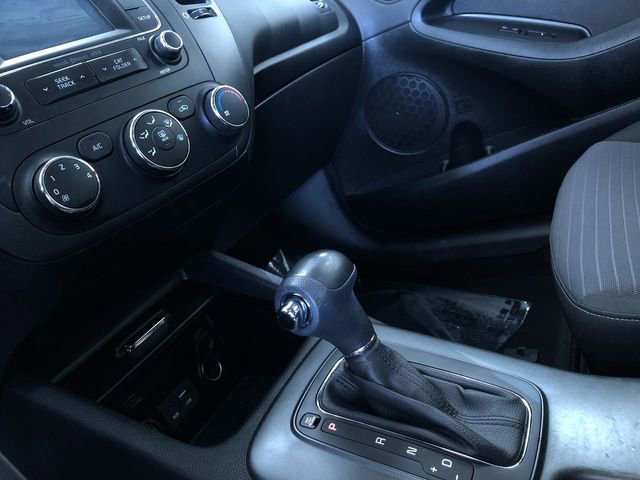 Used 2016 Kia Forte LX w/ LX Popular Plus Package image 27