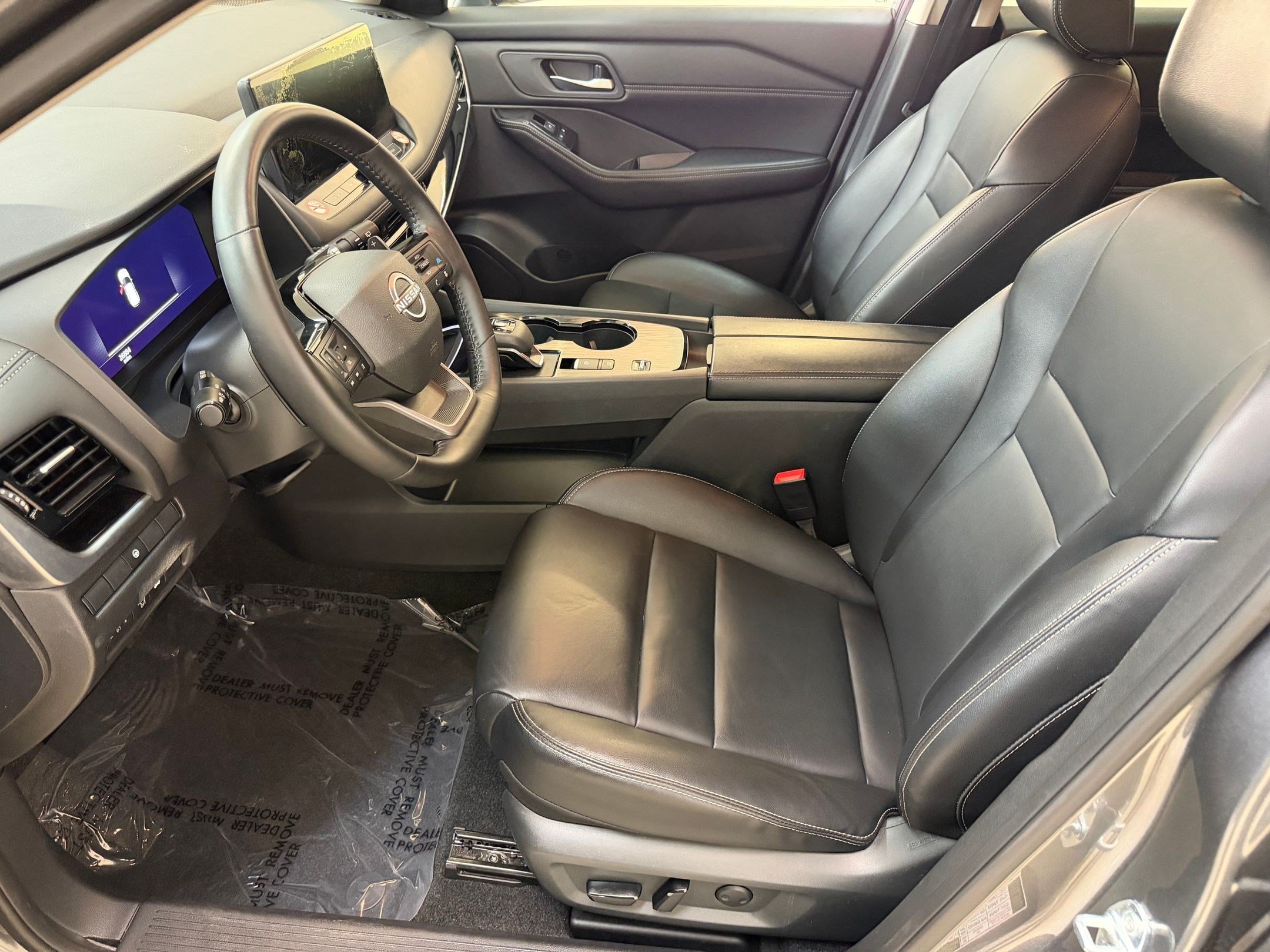 Used 2026 Nissan Rogue SL FWD image 5