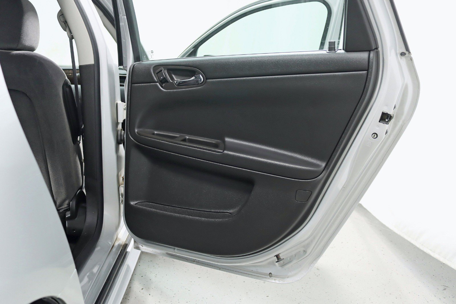 Used 2016 Chevrolet Impala Limited LS FWD image 27