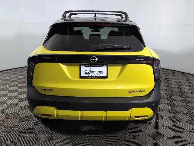 New 2026 Nissan Kicks SR w/ Cold Weather Package image 5
