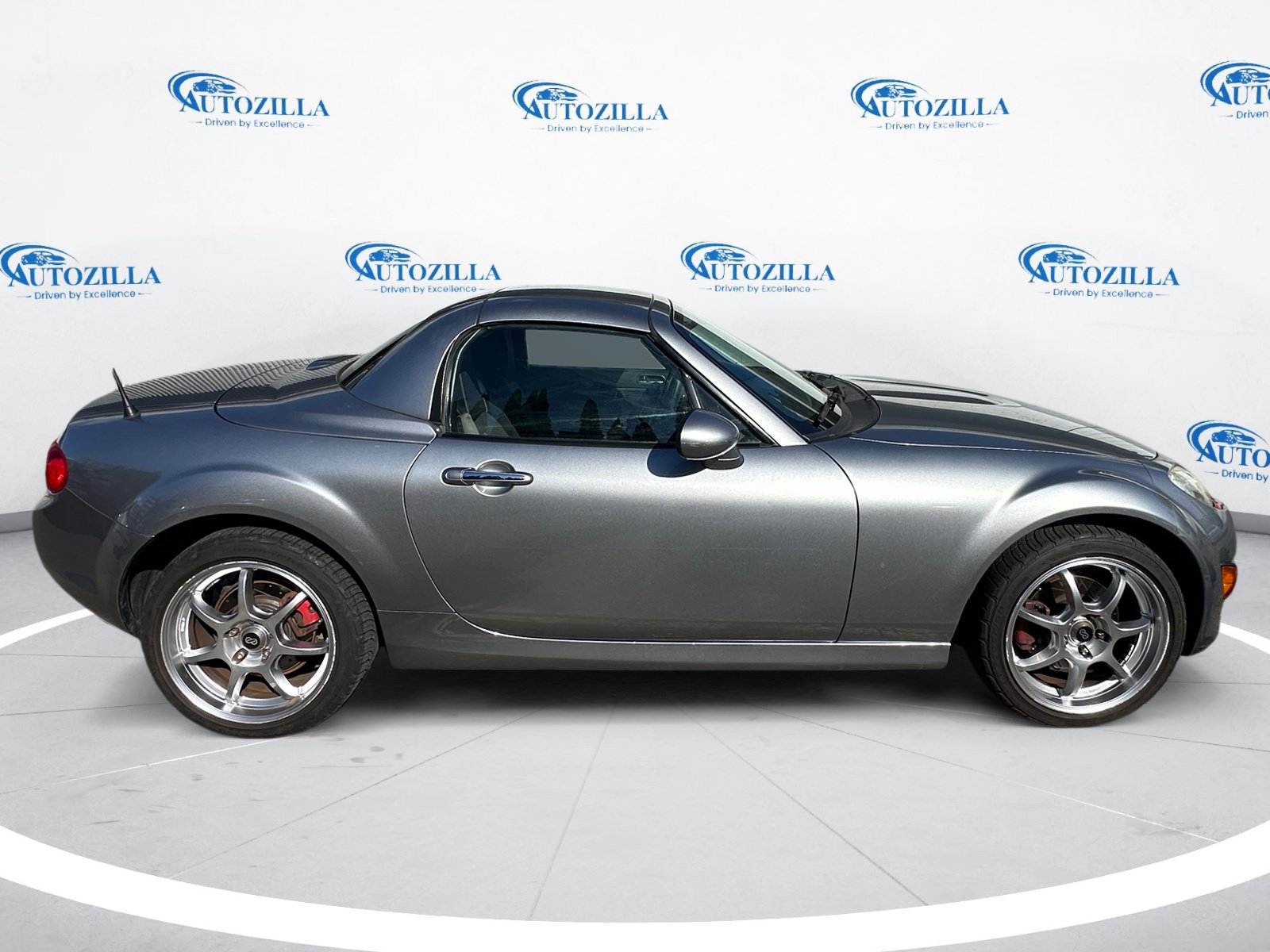 Used 2009 MAZDA MX-5 Miata Grand Touring RWD image 6