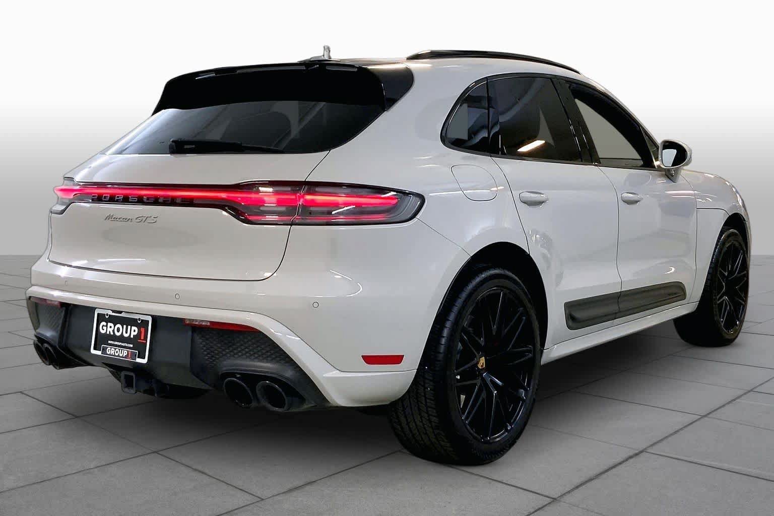 Used 2022 Porsche Macan GTS AWD/4WD image 12