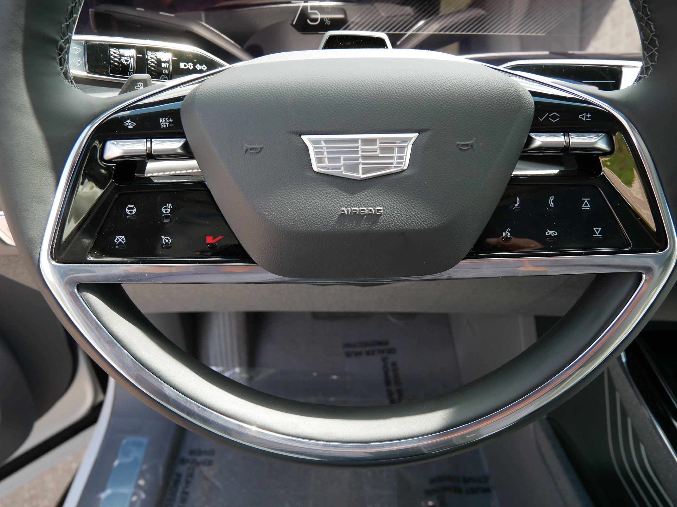 New 2025 Cadillac Escalade IQ Luxury 1 image 24