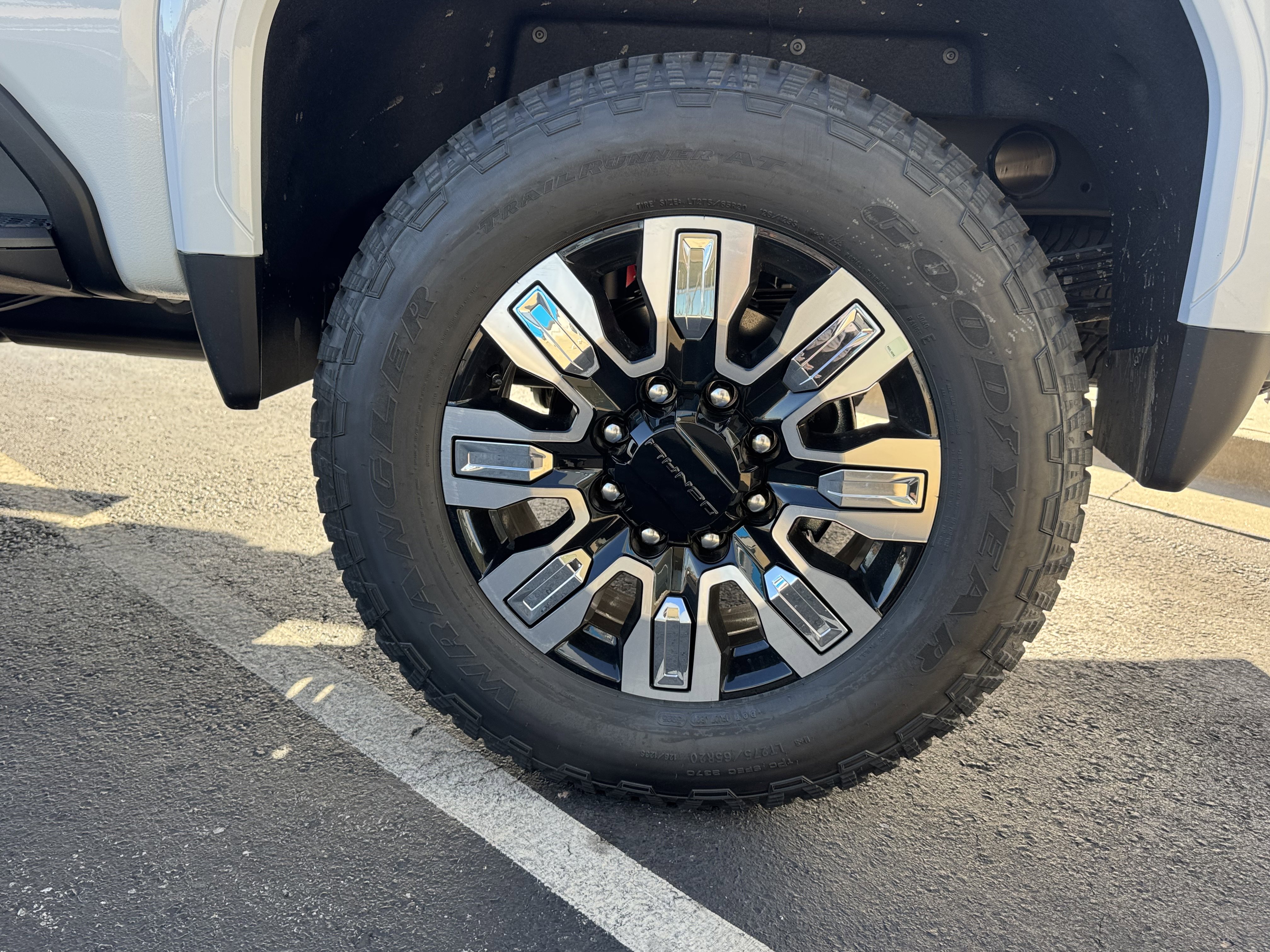 New 2026 GMC Sierra 2500 Denali w/ Denali Reserve Package image 6