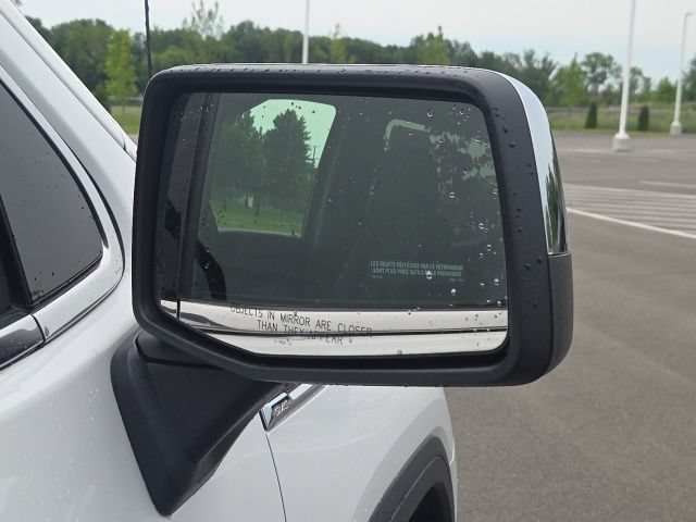 Used 2021 GMC Sierra 1500 SLE w/ X31 Off-Road Package AWD/4WD image 6