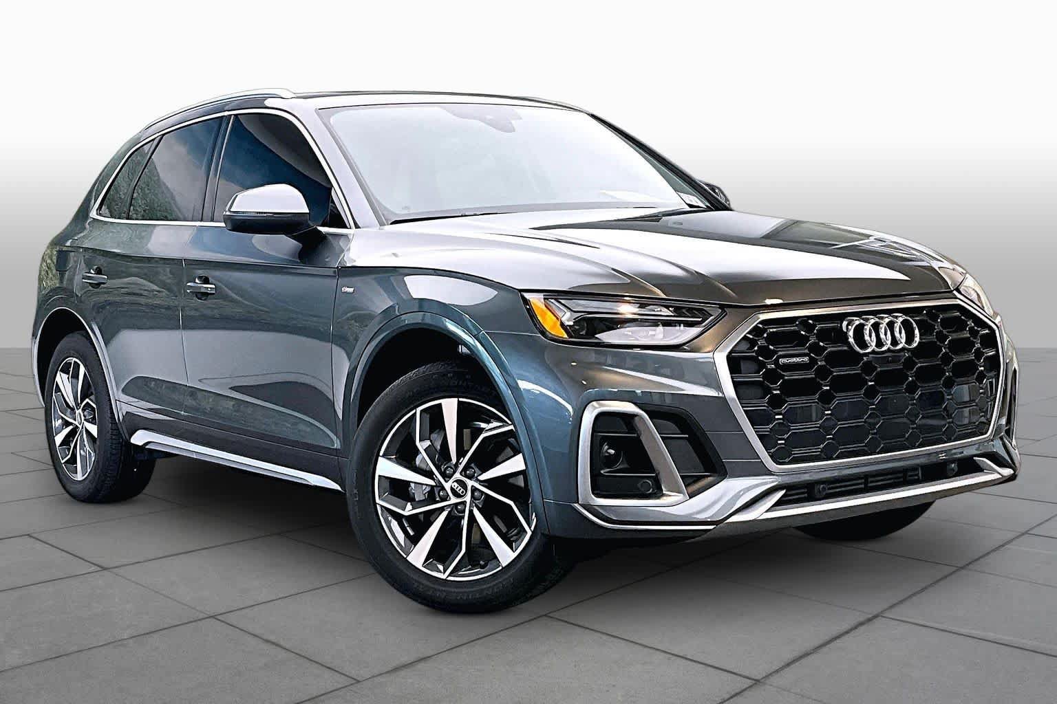 Used 2023 Audi Q5 2.0T Premium Plus w/ Premium Plus Package AWD/4WD image 2