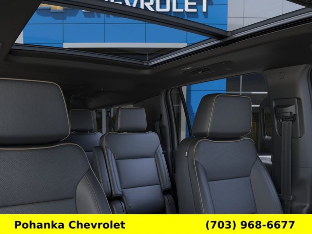 New 2026 Chevrolet Suburban Premier w/ Sun And Tow Package AWD/4WD image 24