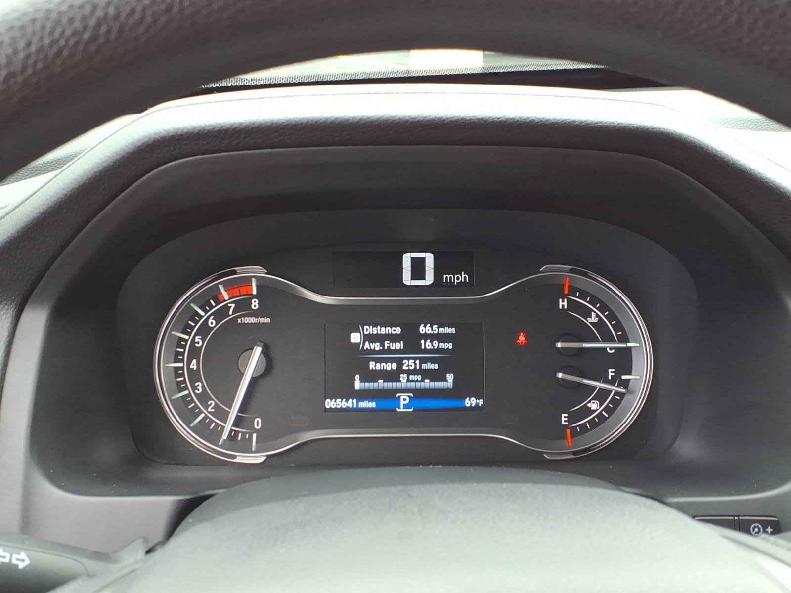 Used 2018 Honda Pilot EX image 18