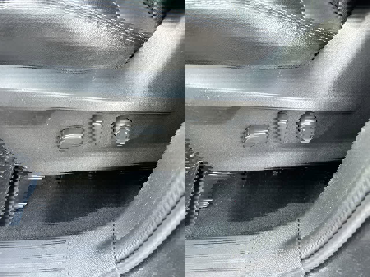 Used 2019 Subaru Forester Limited image 22