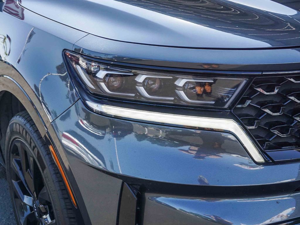 Used 2021 Kia Sorento SX image 10