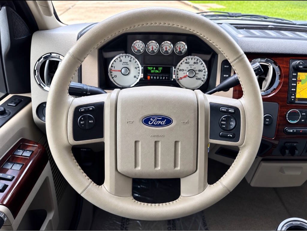 Used 2010 Ford F350 Lariat AWD/4WD image 17