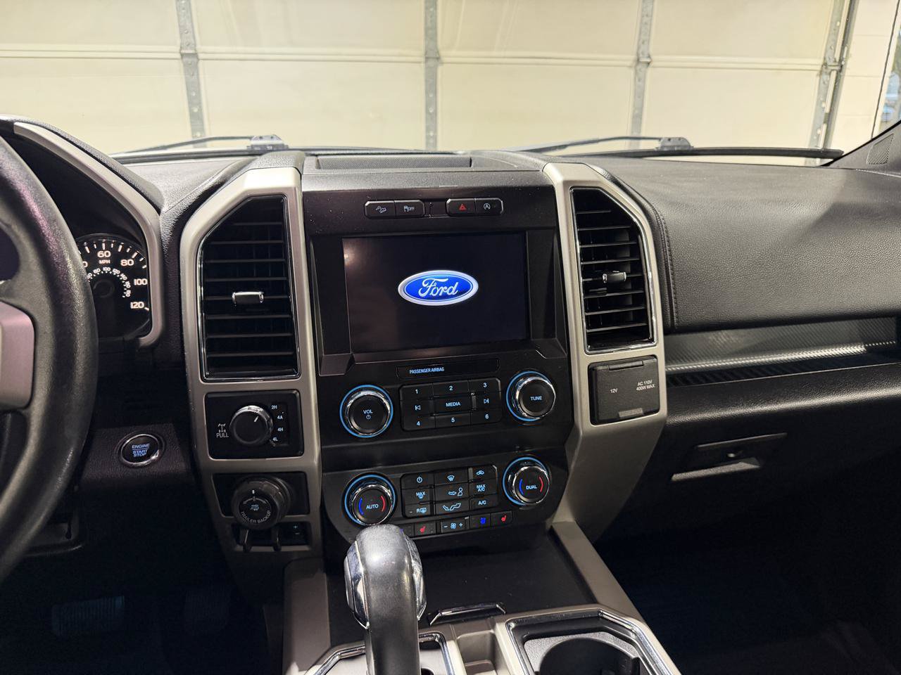 Used 2019 Ford F150 Lariat AWD/4WD image 13