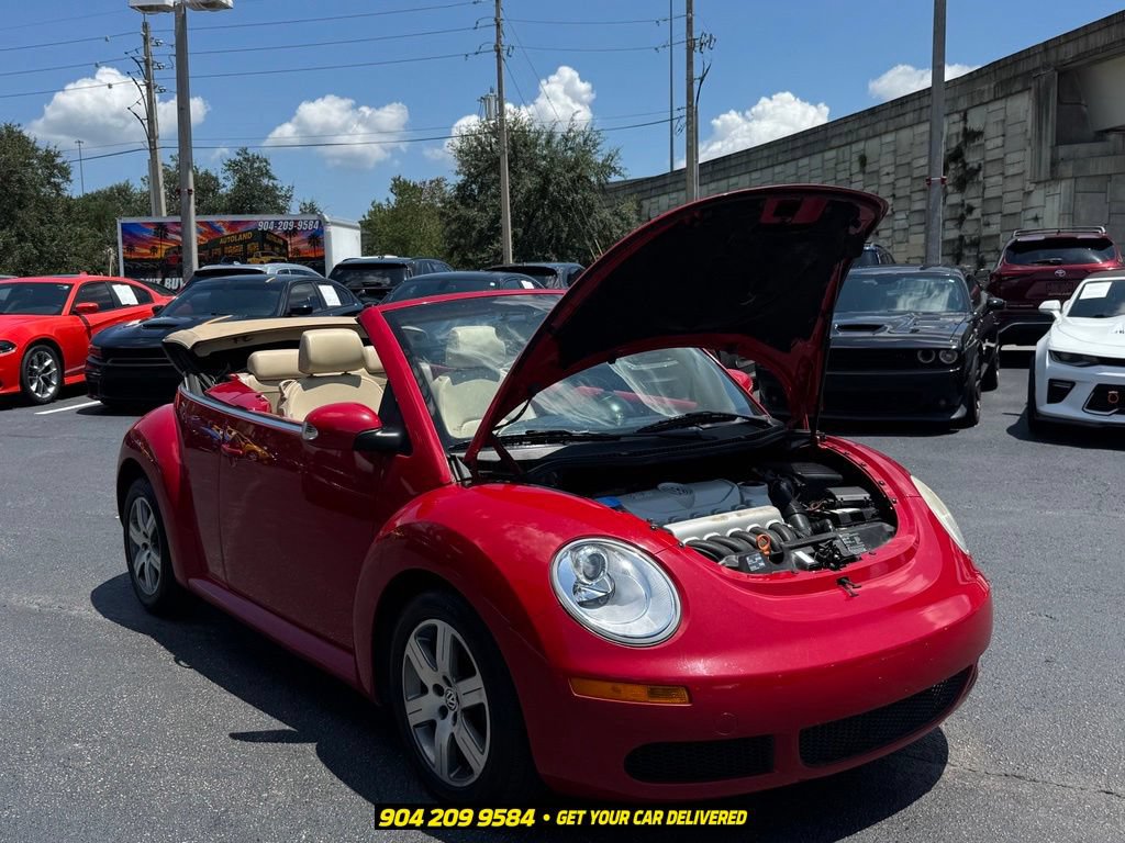 Used 2006 Volkswagen Beetle Convertible w/ Package 1 FWD image 34