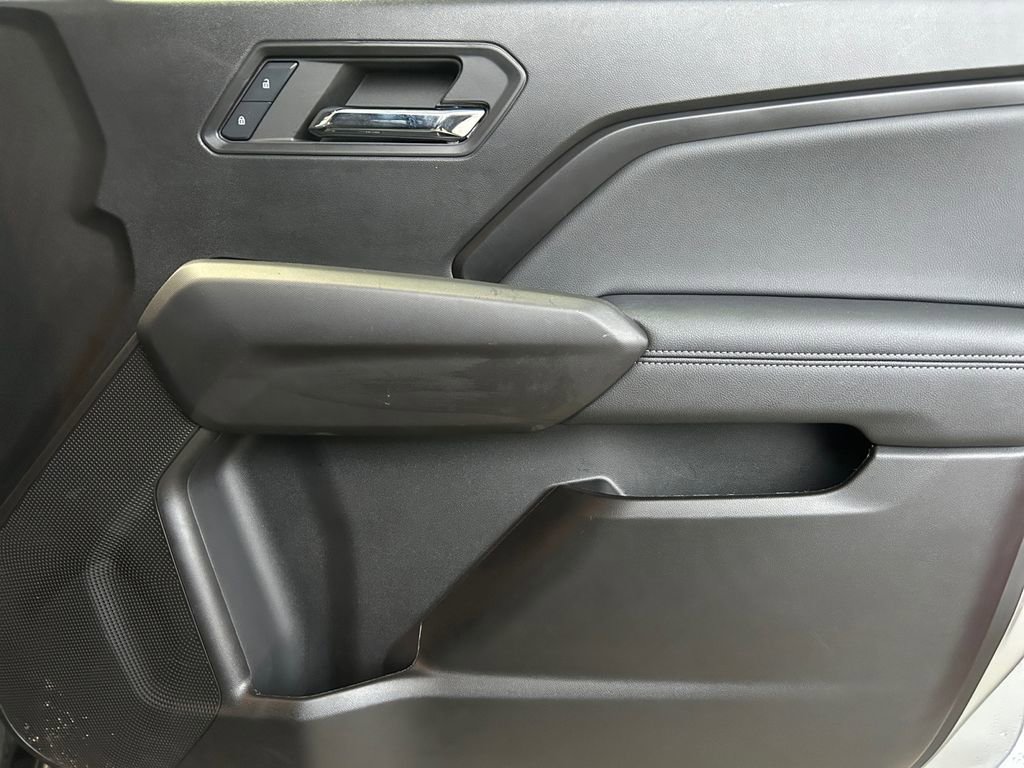 Used 2024 Chevrolet Colorado LT w/ LT Convenience Package II image 25