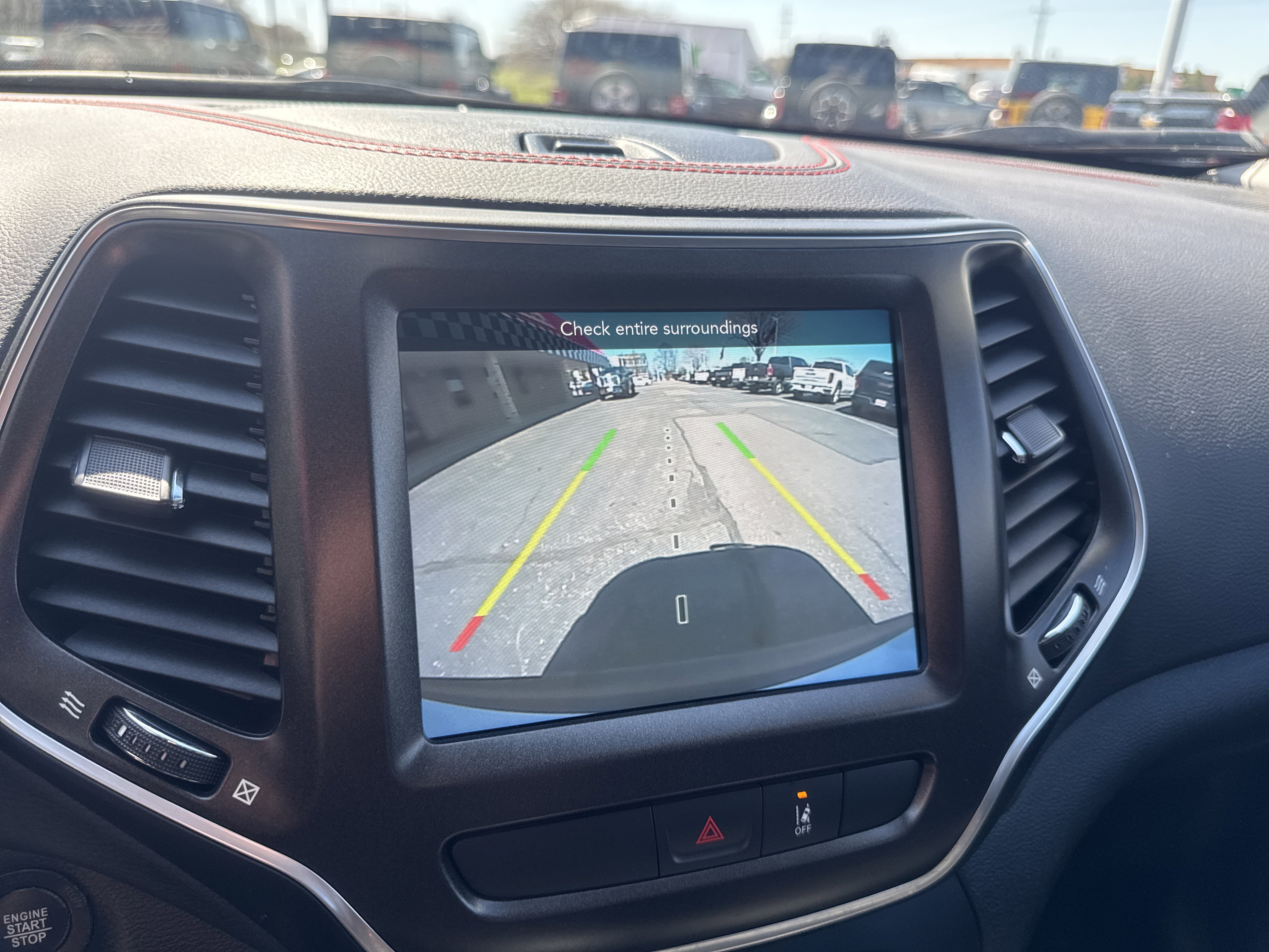 Used 2022 Jeep Cherokee Trailhawk w/ Trailer Tow Group AWD/4WD image 25