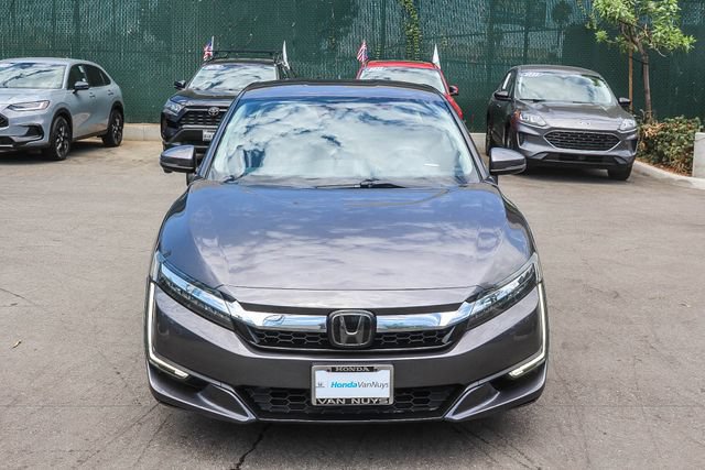 Used 2018 Honda Clarity Touring image 2